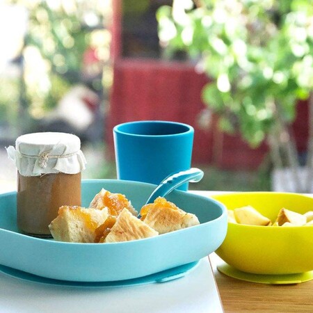 1. BEABA ชุดเซ็ทรับประทานอาหารซิลิโคน Silicone Meal Set (4 Pcs) Blue 1. BEABA ชุดเซ็ทรับประทานอาหารซิลิโคน Silicone Meal Set (4 Pcs) Blue