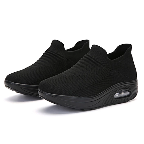 6. SKYE รองเท้าเพื่อสุขภาพ1