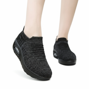 6. SKYE รองเท้าเพื่อสุขภาพ3