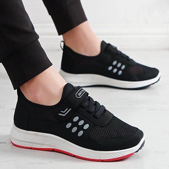 รองเท้าผ้าใบเพื่อสุขภาพแบบสลิปออน เสริมส้น นิ่มสบาย 1