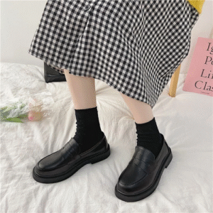 อันดับ 2 รองเท้าหนังผู้หญิงสไตล์นักเรียนอังกฤษ2